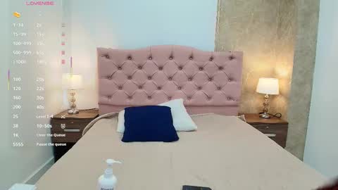 Noa online show from 12/20/25, 11:28