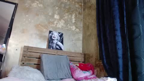 Only Pvt online show from 02/09/25, 03:22