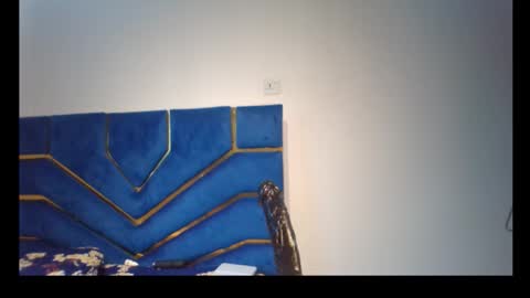 skinnyasssexyboobs online show from 12/05/25, 07:28