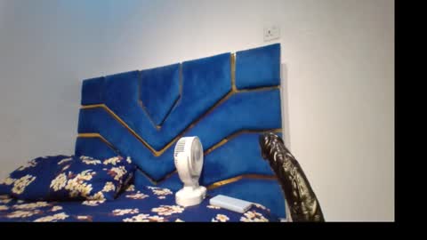 skinnyasssexyboobs online show from 02/28/26, 07:04