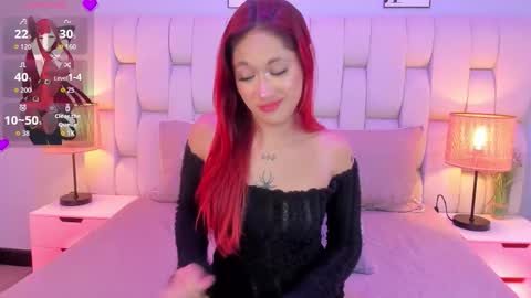 Snapshot of skinnyfoxyy chatting on 03/25/26, 08:26 Foxy online show from 03/25/26, 08:26