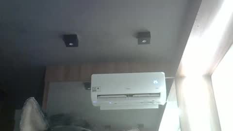 skinnykittencam online show from 02/17/26, 04:35