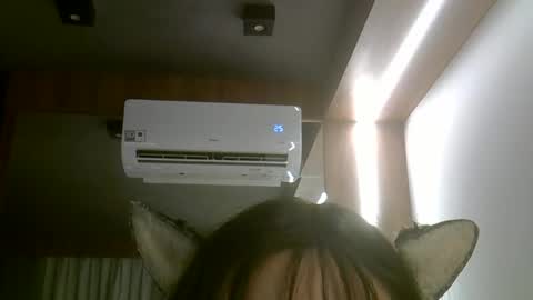 skinnykittencam online show from 02/19/26, 10:55