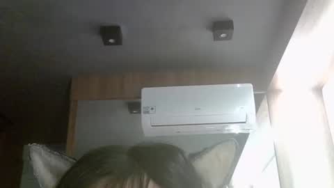 Snapshot of skinnykittencam chatting on 06/02/26, 04:53 skinnykittencam online show from 06/02/26, 04:53