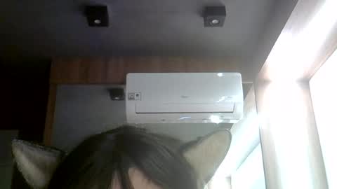 Snapshot of skinnykittencam chatting on 07/02/26, 06:25 skinnykittencam online show from 07/02/26, 06:25