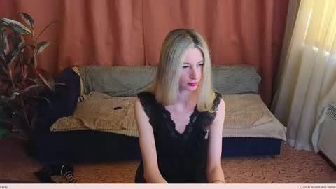 Snapshot of skinnyladyy chatting on 05/12/26, 02:41 Skinnyladyy online show from 05/12/26, 02:41