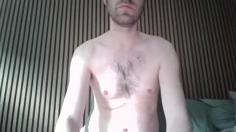 Snapshot of skinnytomdickinson chatting on 04/27/26, 02:48 skinnytomdickinson online show from 04/27/26, 02:48