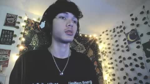skiny_dann online show from 05/24/26, 03:33