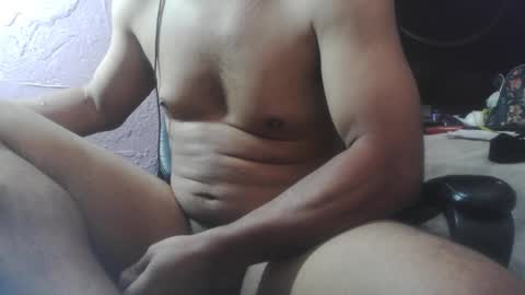 Snapshot of skinzandbait chatting on 09/17/25, 07:54 strokerpoker online show from 09/17/25, 07:54