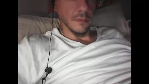 Easy-E online show from 10/22/25, 08:19