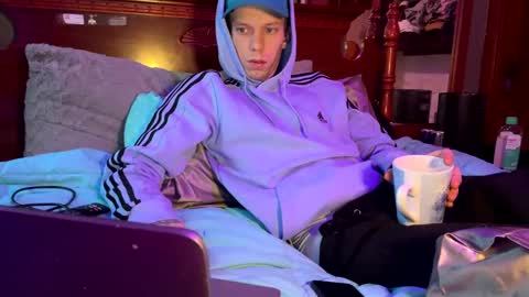 Skittles online show from 02/24/25, 11:43