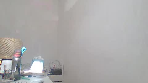 Snapshot of sklave_s chatting on 03/16/26, 11:58 sklave_s online show from 03/16/26, 11:58