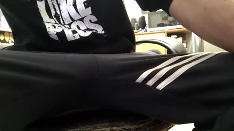 Snapshot of skorpioboy chatting on 01/19/26, 12:36 Pussy fan online show from 01/19/26, 12:36