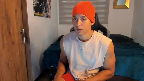 Snapshot of skull_prospect chatting on 12/11/24, 11:08 Liam Vokov online show from 12/11/24, 11:08