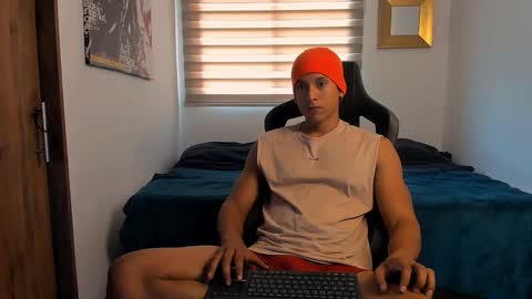 Snapshot of skull_prospect chatting on 12/11/24, 02:11 Liam Vokov online show from 12/11/24, 02:11