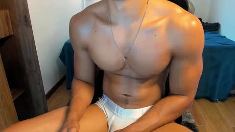 Snapshot of skull_prospect chatting on 12/20/24, 05:18 Liam Vokov online show from 12/20/24, 05:18