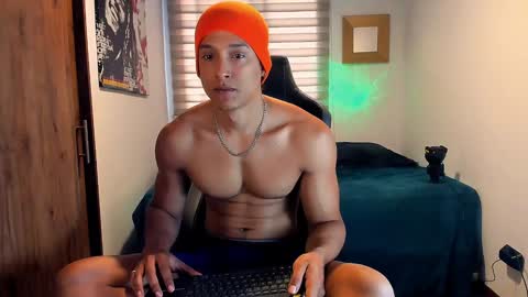 Snapshot of skull_prospect chatting on 01/25/25, 01:30 Liam Vokov online show from 01/25/25, 01:30