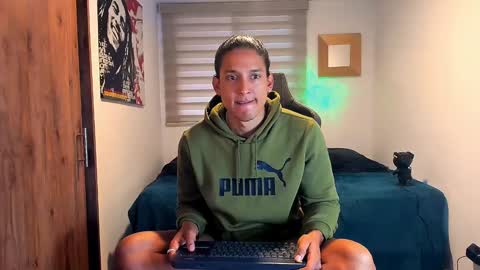 Snapshot of skull_prospect chatting on 01/28/25, 12:00 Liam Vokov online show from 01/28/25, 12:00