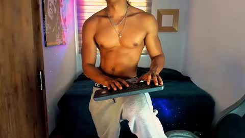 Snapshot of skull_prospect chatting on 02/10/25, 04:25 Liam Vokov online show from 02/10/25, 04:25