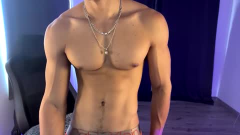 Snapshot of skull_prospect chatting on 02/28/25, 01:47 Liam Vokov online show from 02/28/25, 01:47