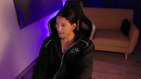 Liam Vokov online show from 05/14/26, 04:30