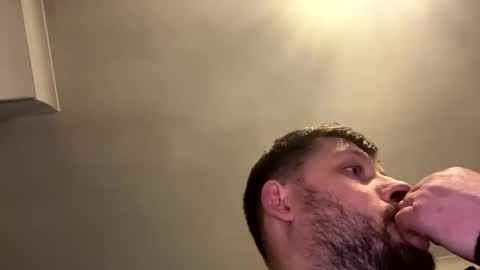 skuzzy25 online show from 03/12/25, 10:39