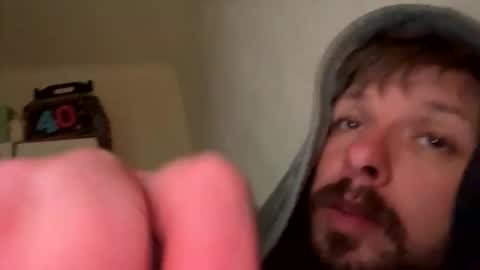 skuzzy25 online show from 10/18/25, 07:09