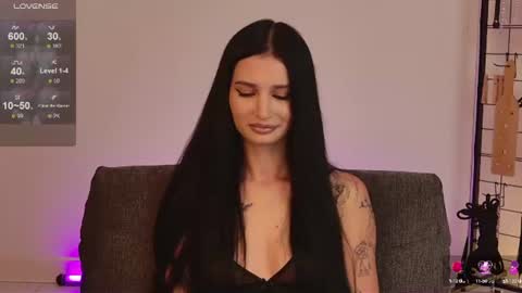 Eliza online show from 07/26/26, 11:00