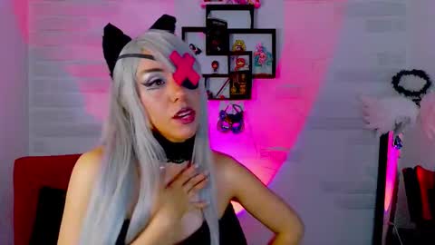  Mile     online show from 11/15/25, 04:10