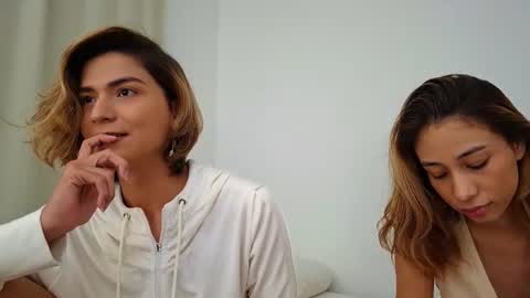 Snapshot of skyamber8v2 chatting on 06/15/26, 08:38 Vi online show from 06/15/26, 08:38