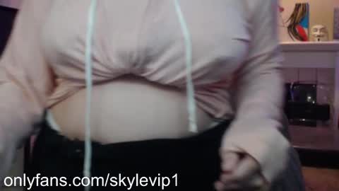 SKYLE   online show from 01/18/26, 12:25