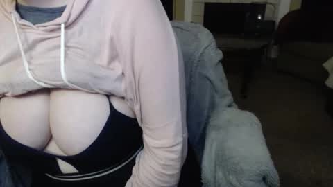 SKYLE   online show from 04/09/26, 04:45