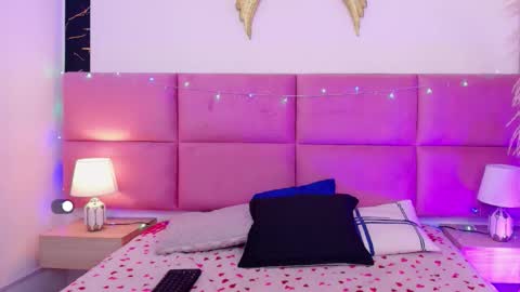 Angel online show from 12/21/25, 01:29