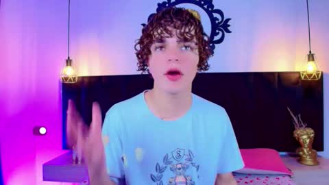 Angel online show from 01/11/26, 01:38