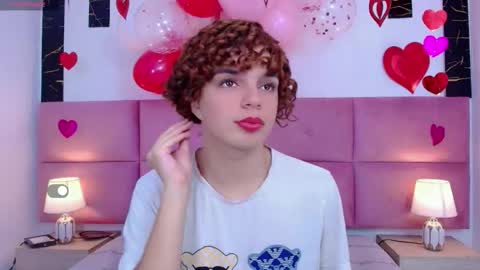 Angel online show from 02/15/26, 01:41