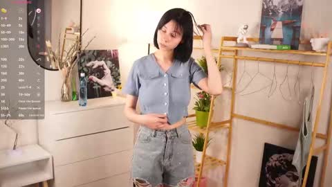 Melissa online show from 10/15/25, 07:41