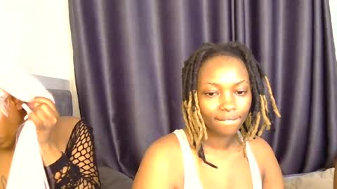 skylar28_ online show from 06/21/26, 05:48