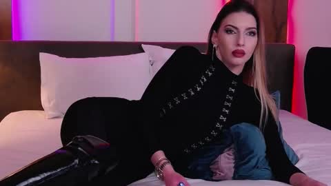 SkylarSpark online show from 11/14/25, 10:07