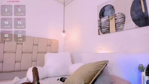    online show from 01/25/25, 03:09