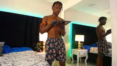 SKYLERBIGXXX online show from 04/14/26, 04:18