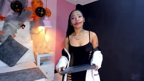 skylerbloom online show from 11/01/25, 03:52