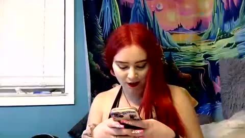Snapshot of skylerrayy chatting on 11/16/25, 03:23 skylerrayy online show from 11/16/25, 03:23