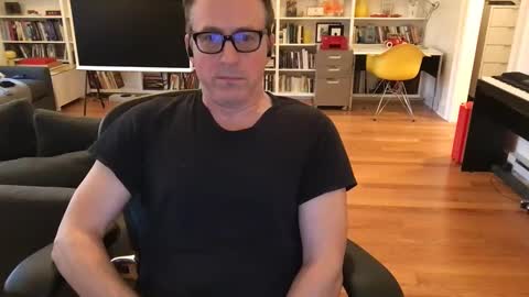 Skyline3371 online show from 11/10/25, 06:18