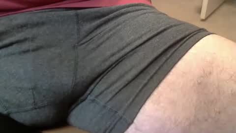 Snapshot of skypylot chatting on 12/13/24, 02:05 ResqPylot2 online show from 12/13/24, 02:05