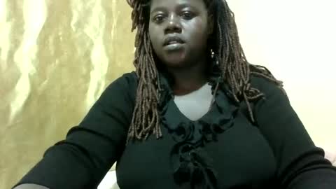 Snapshot of skyra1 chatting on 12/23/24, 10:42 skyra1 online show from 12/23/24, 10:42