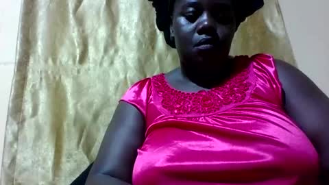 Snapshot of skyra1 chatting on 12/29/24, 10:47 skyra1 online show from 12/29/24, 10:47