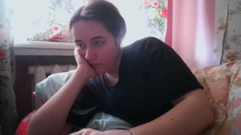 skyressie333 online show from 12/26/24, 10:16