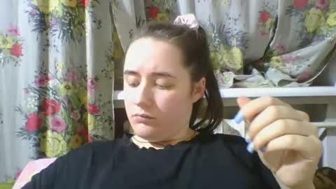 skyressie333 online show from 01/08/25, 07:34