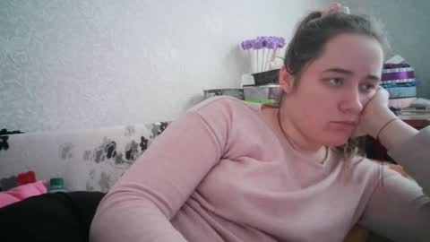 skyressie333 online show from 02/22/25, 01:57