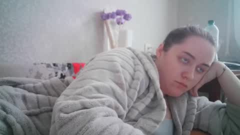 skyressie333 online show from 03/04/25, 02:10